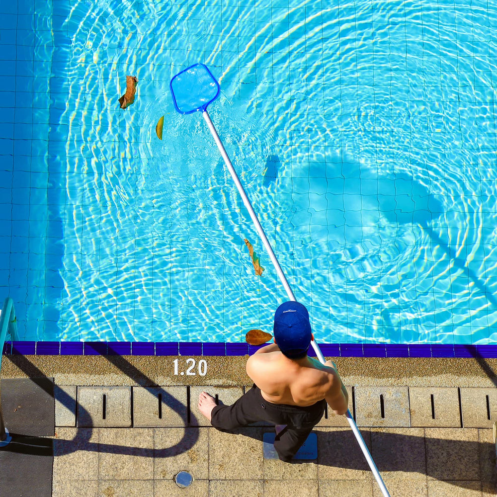 Close-up of Loiyadn Pool Skimmer's curved borders