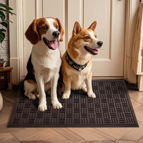 Close-up of Mibao welcome mat showing polypropylene material