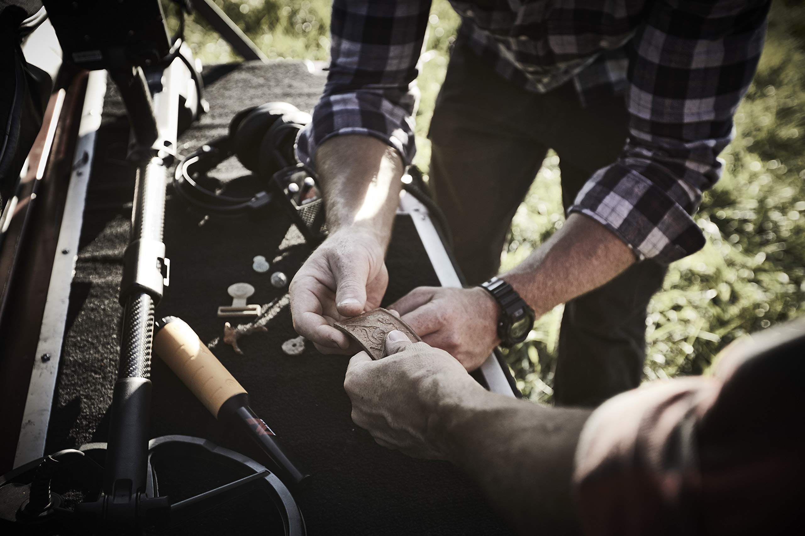 Close-up of MINELAB PRO-FIND 35 with tone ID feature