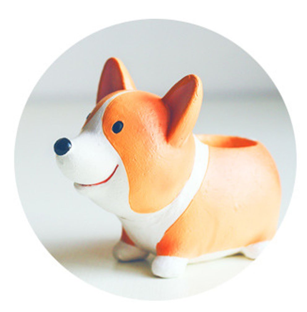 Close-up of MONMOB Corgi Pen Holder's texture and finish