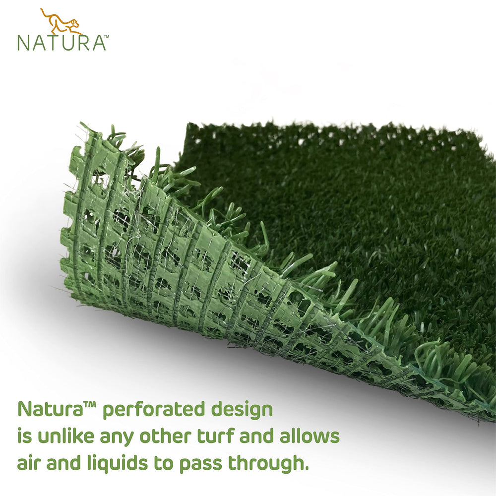 Close-up of Natura PowerRun artificial grass texture