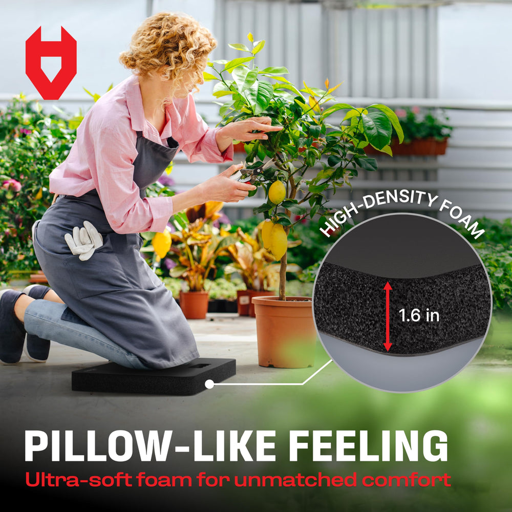 Close-up of NoCry Garden Kneeling Pad anti-slip bottom