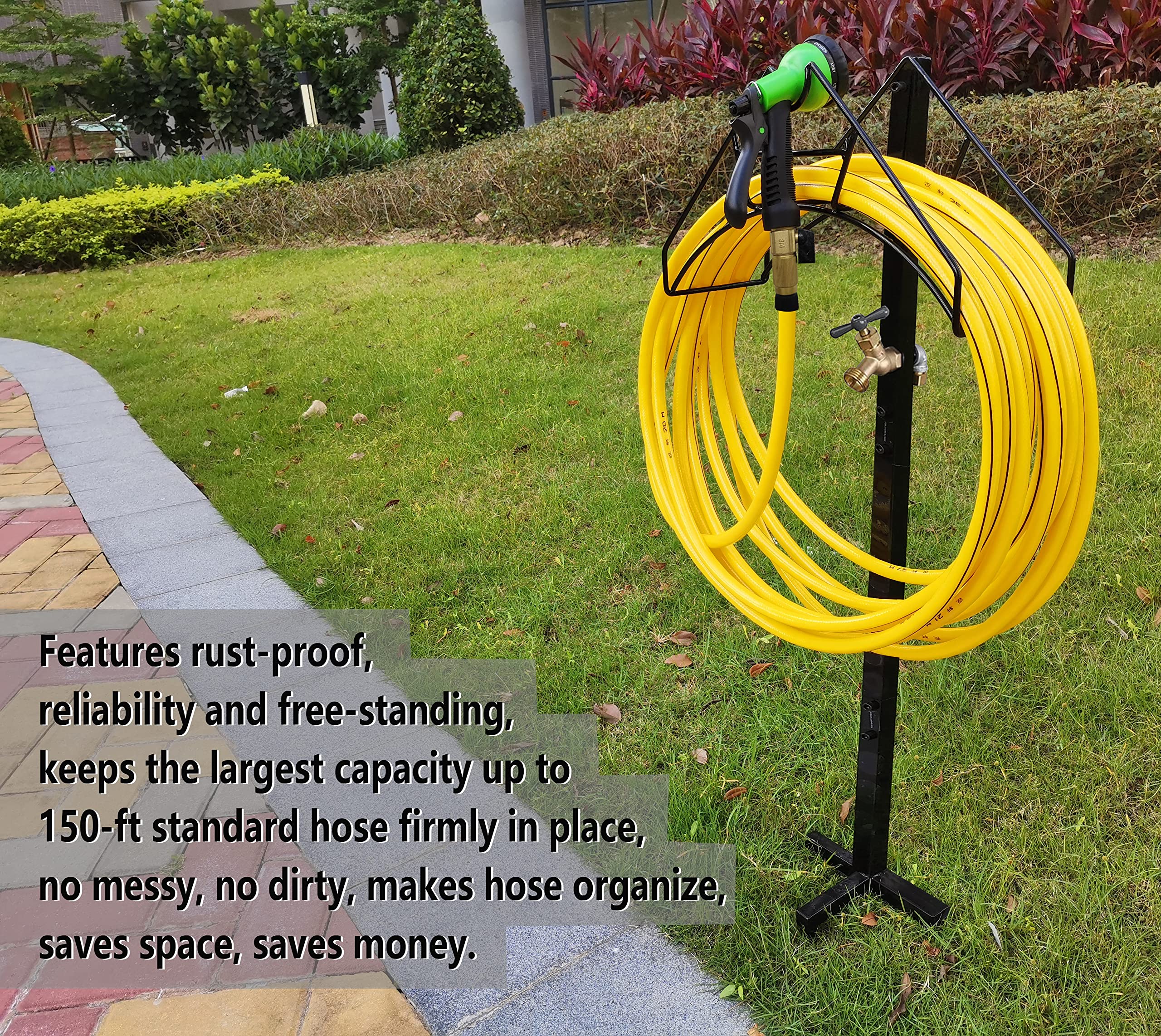 Close-up of Nozzle Hanging Design on Hose Holder