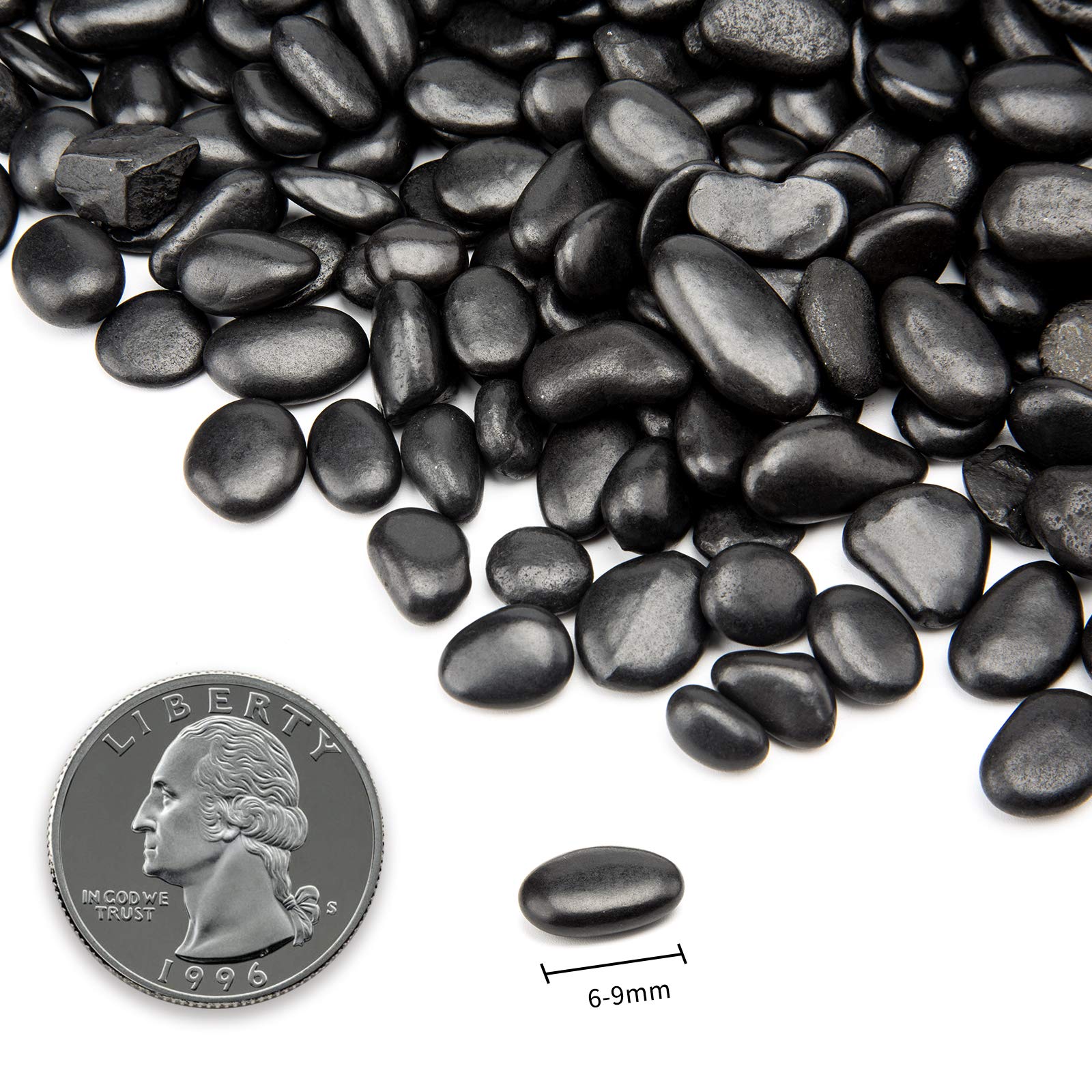 Close-up of OUPENG black decorative pebbles showing their smooth surface