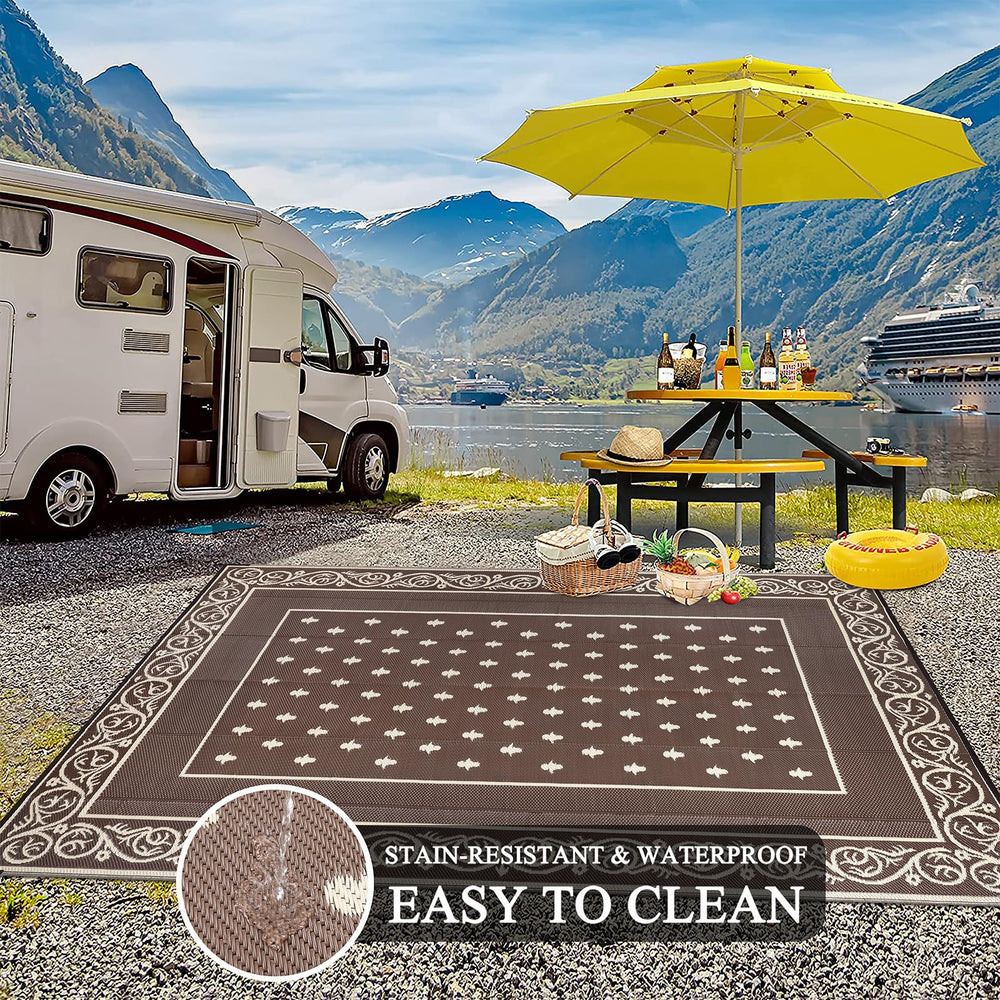 Close-up of Pauwer waterproof outdoor rug edge