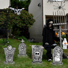 Close-up of Pawliss RIP tombstone with 3D visual effects