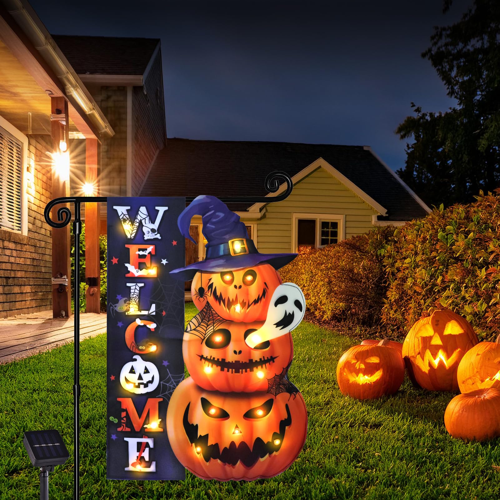 Close-up of pumpkin graphics on FLAGMESAGE Halloween Lighted Garden Flag