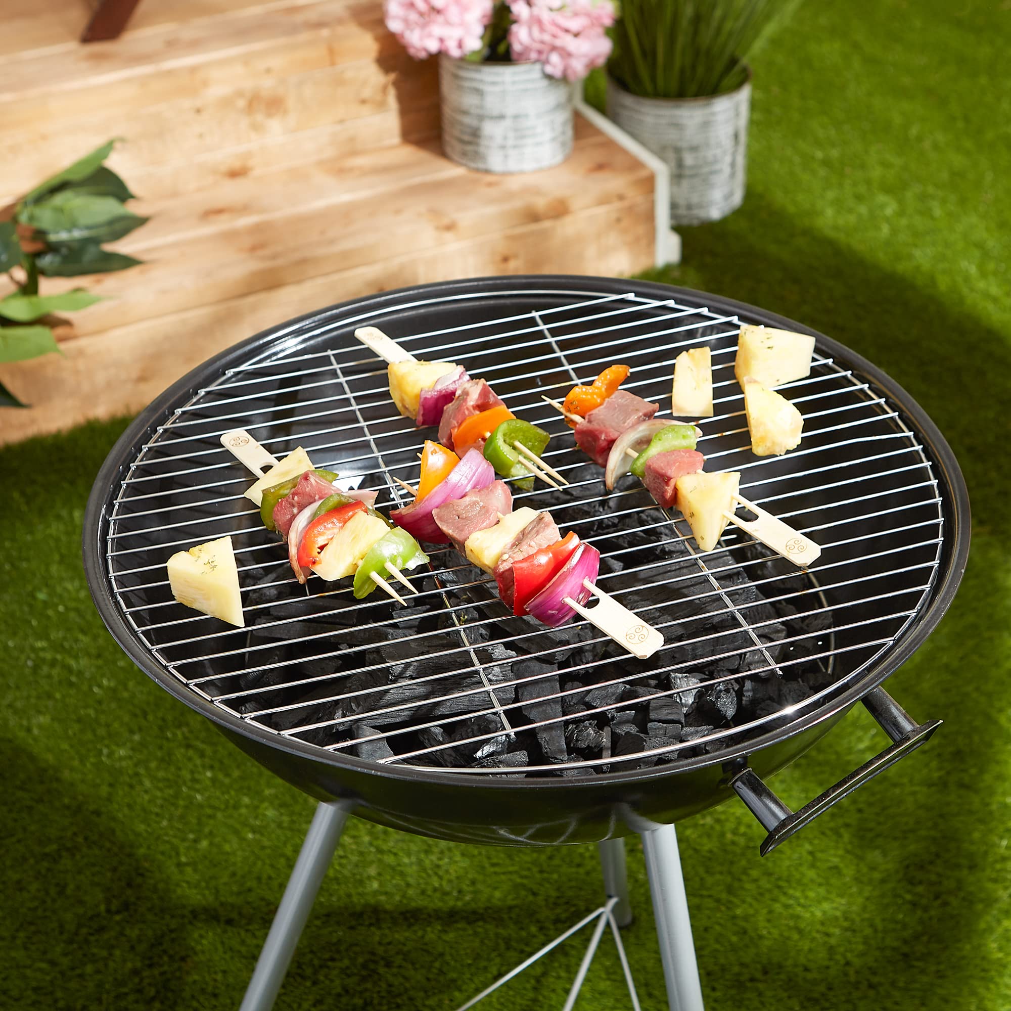 Close-up of RSVP Bamboo Skewers showing double round design