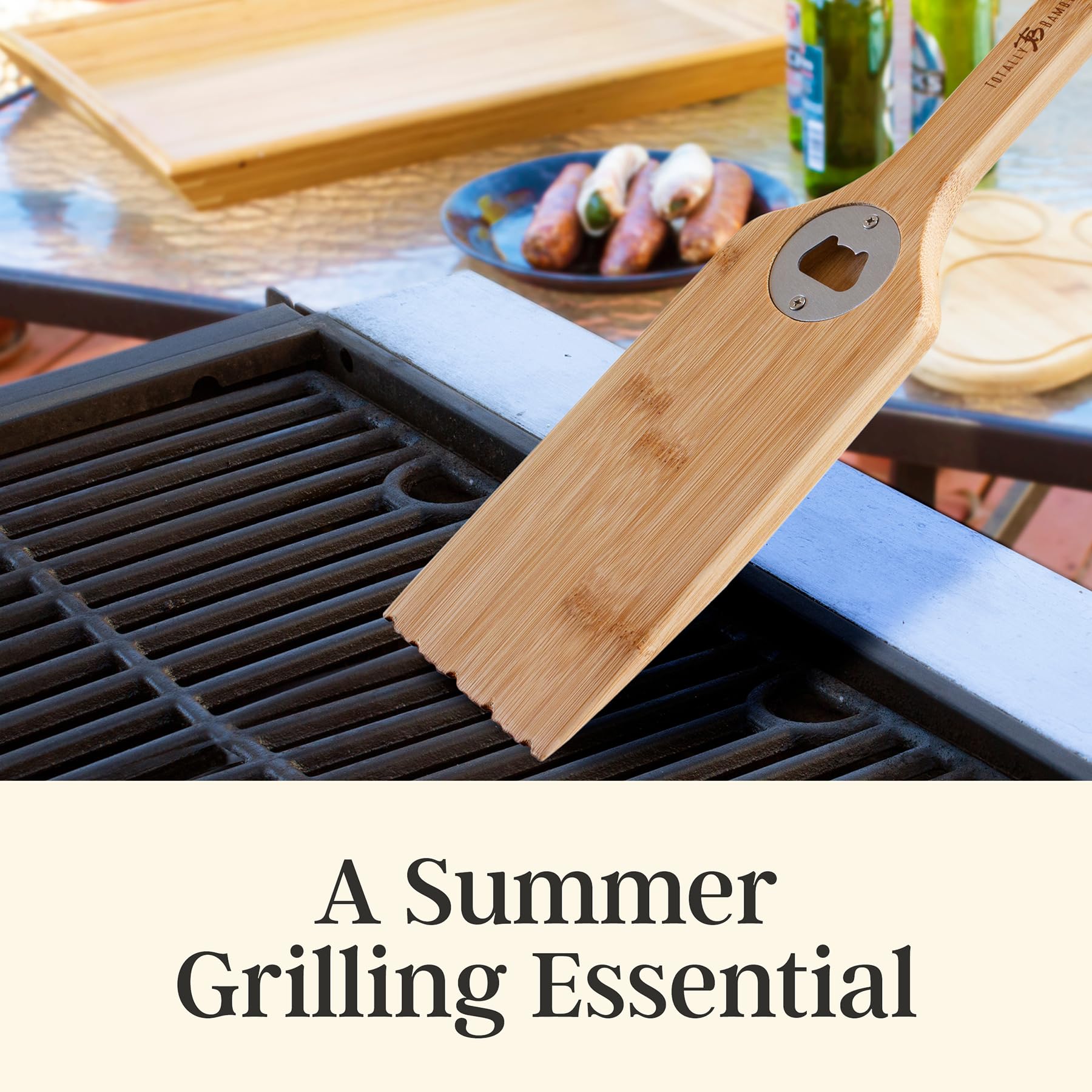 Close-up of the bamboo material of the BBQ Grill Scraper