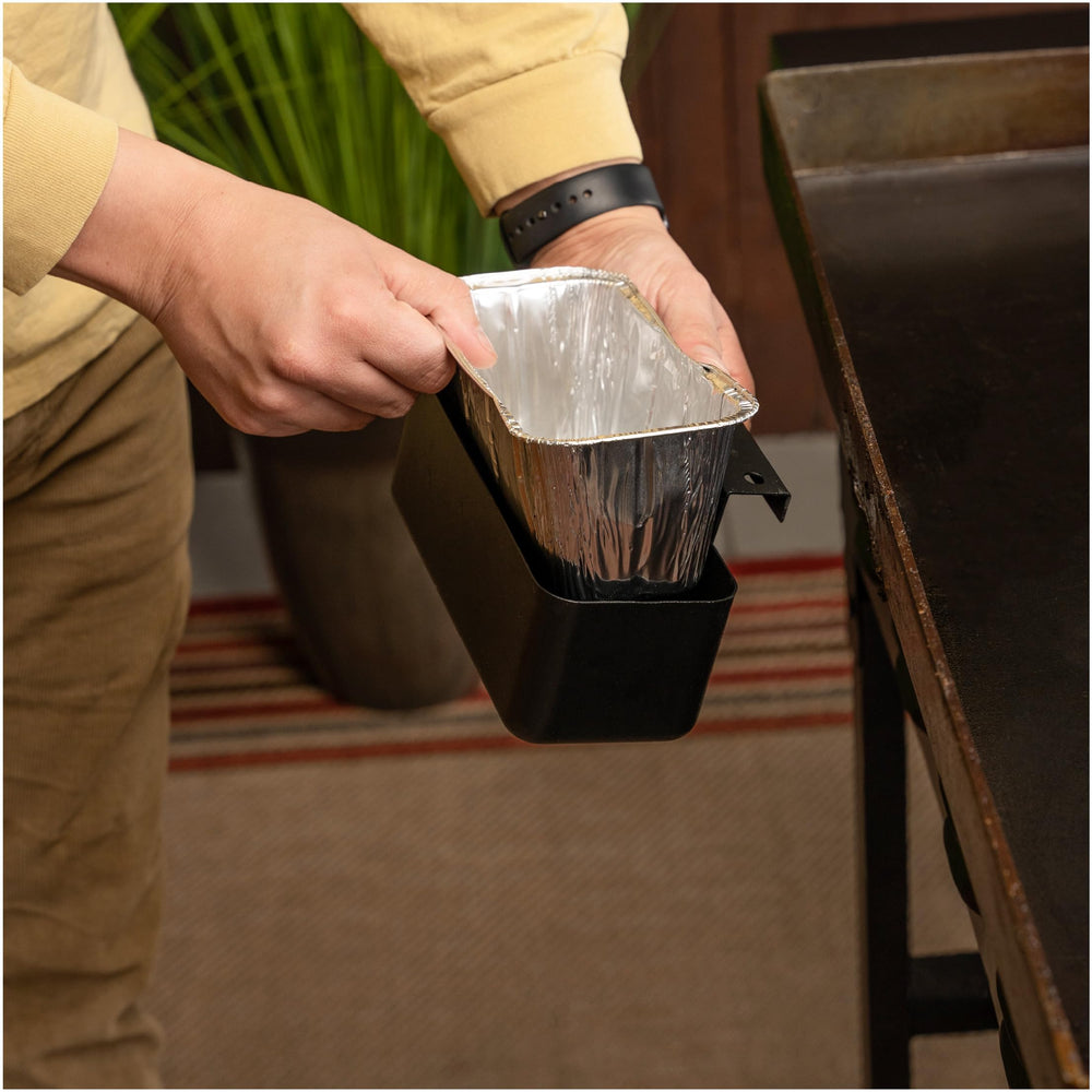 Close-up of the BLACKSTONE aluminum grease cup liner