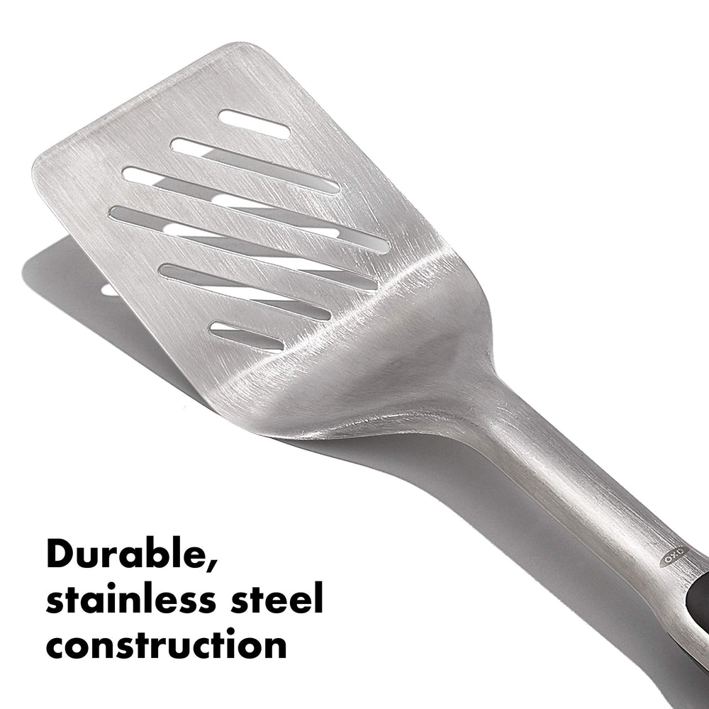 Close-up of the non-slip grip on the OXO Grilling Turner