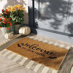 Close-up of the non-slip rubber backing of the doormat
