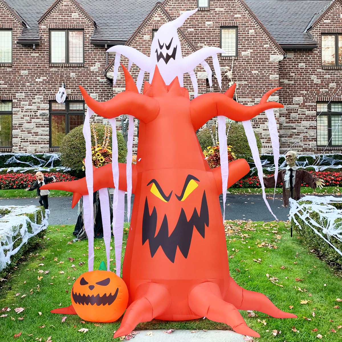 Close-up of the pumpkin at the base of the inflatable tree