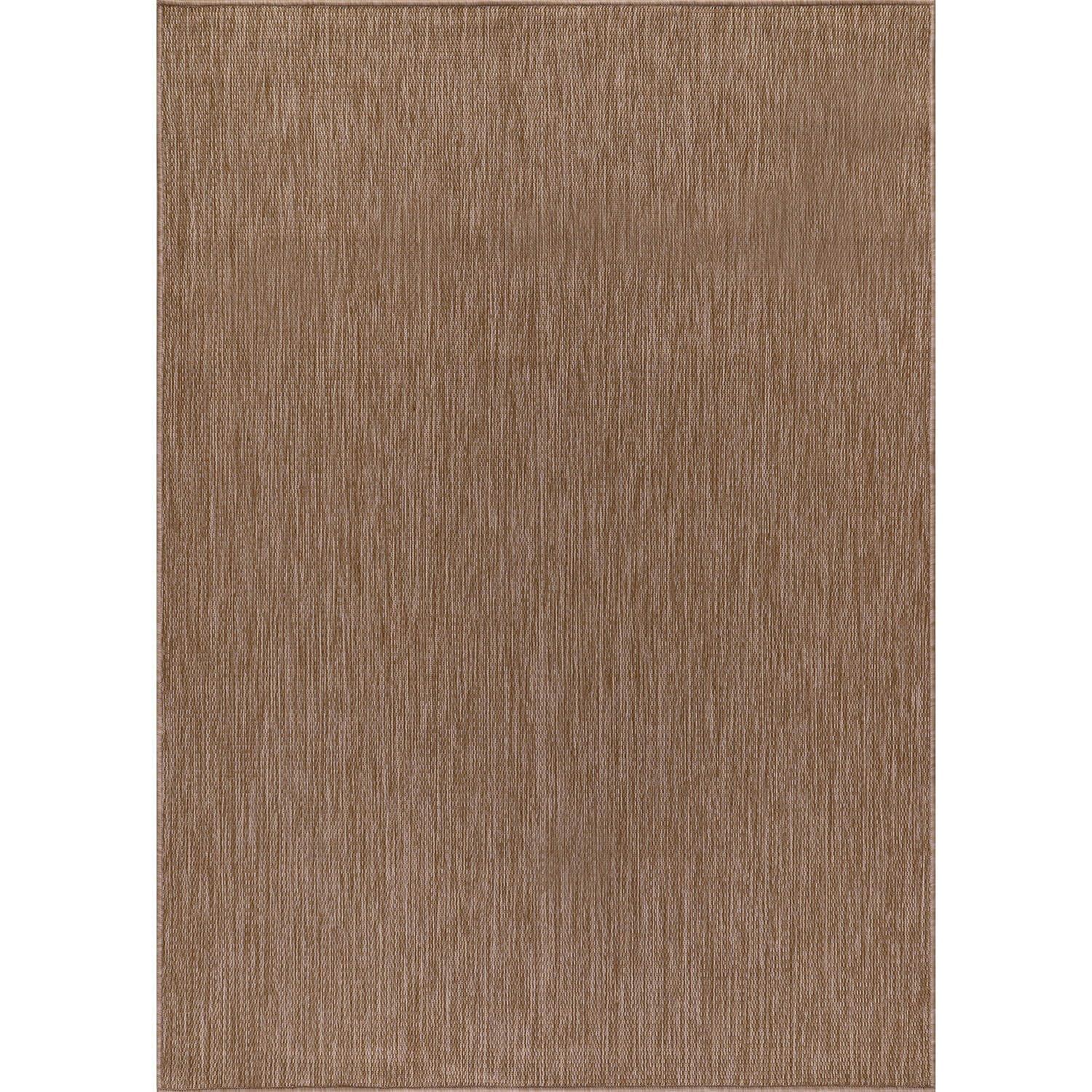 Close-up of the short-haired texture of CAMILSON Outdoor Rug