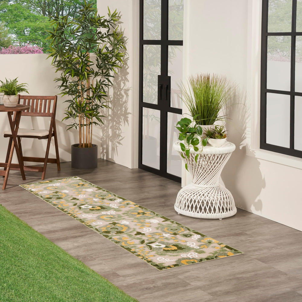Close-up of the soft texture of Nourison Aloha Outdoor Rug