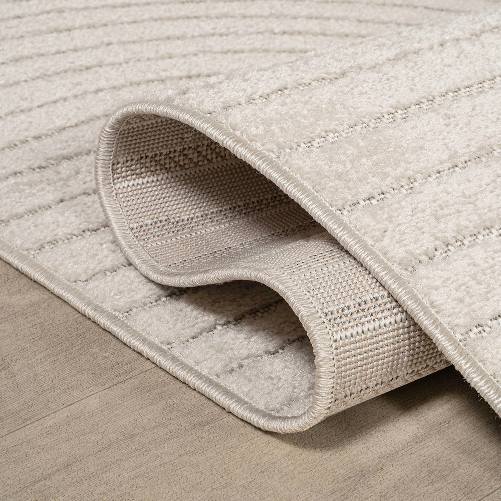 Close-up of the texture of JONATHAN Y Hallie runner rug