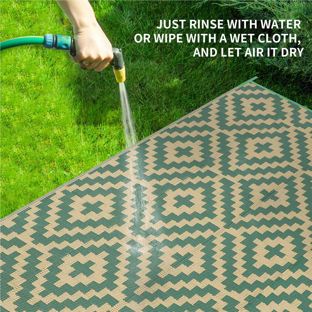 Close-up of the texture of Kalafun Outdoor Patio Rug