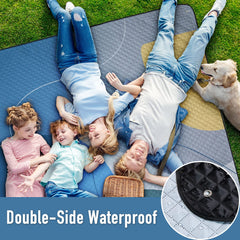 Close-up of the waterproof backing on PY SUPER MODE picnic blanket