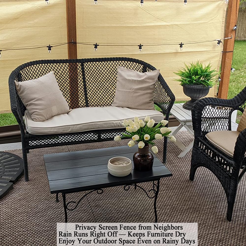 Close-up of Vocray shade cloth D-ring attachment