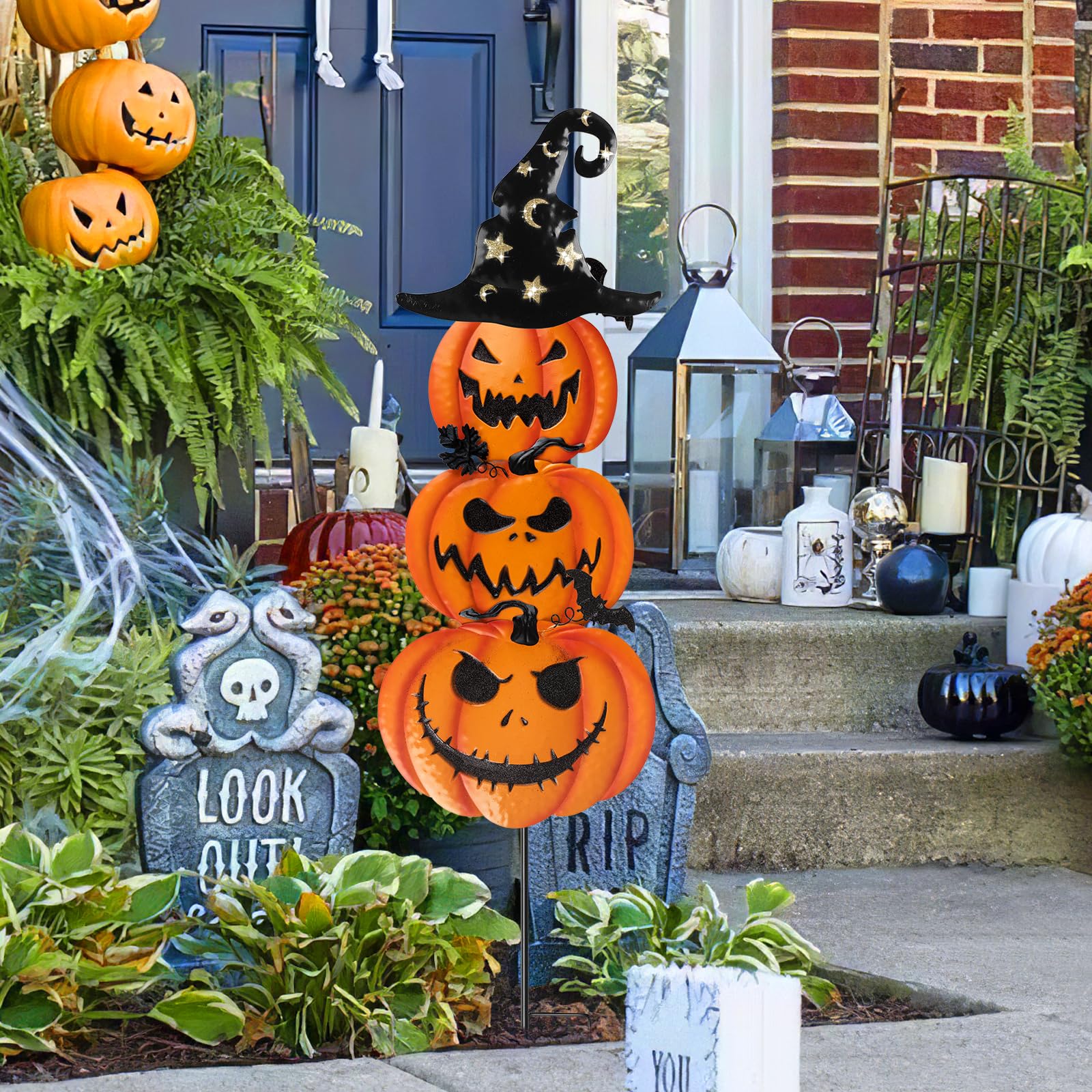 COCHIE Halloween Garden Stakes displaying shimmering effect in sunlight