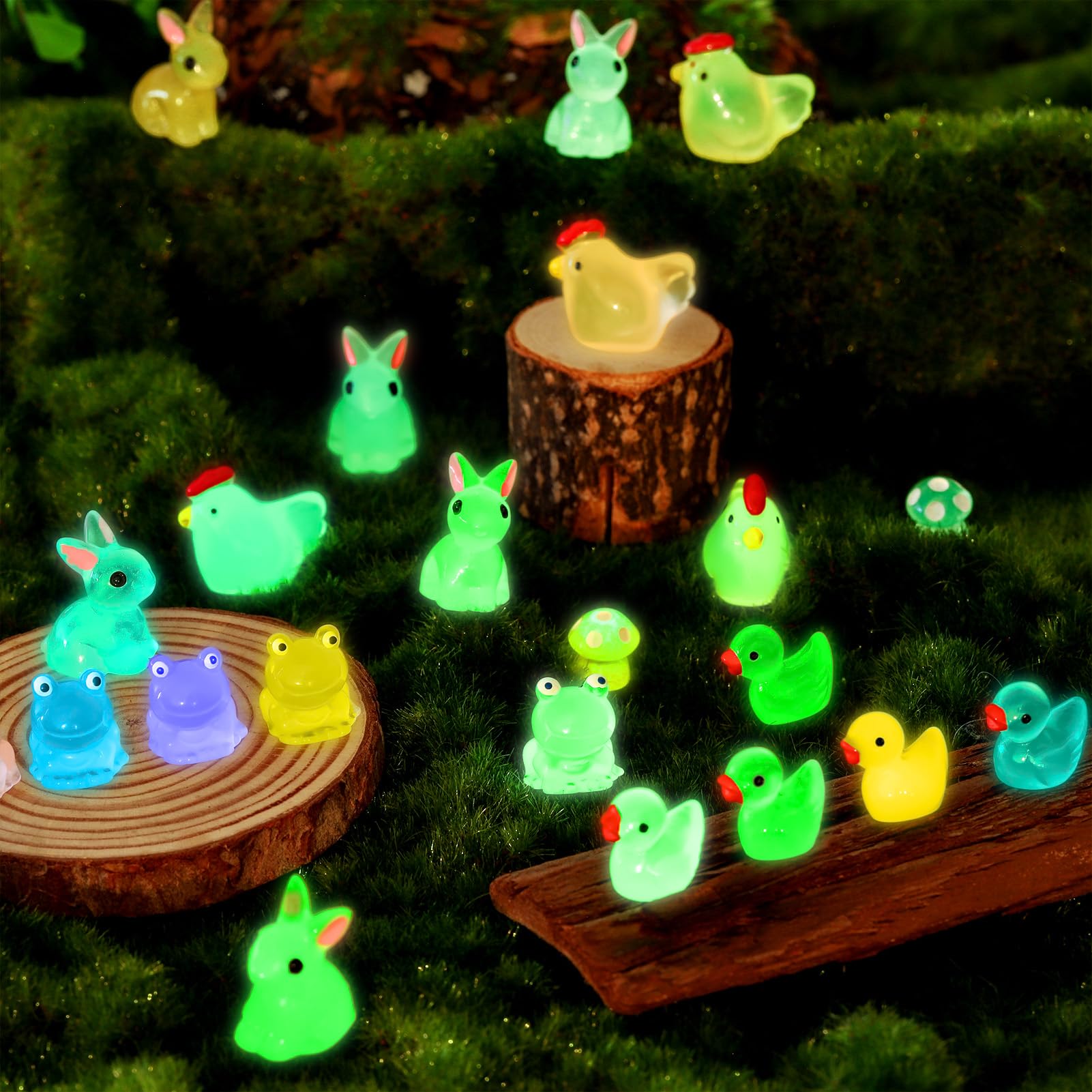 Colorful GGSTDDUP mini ducks in a fish tank