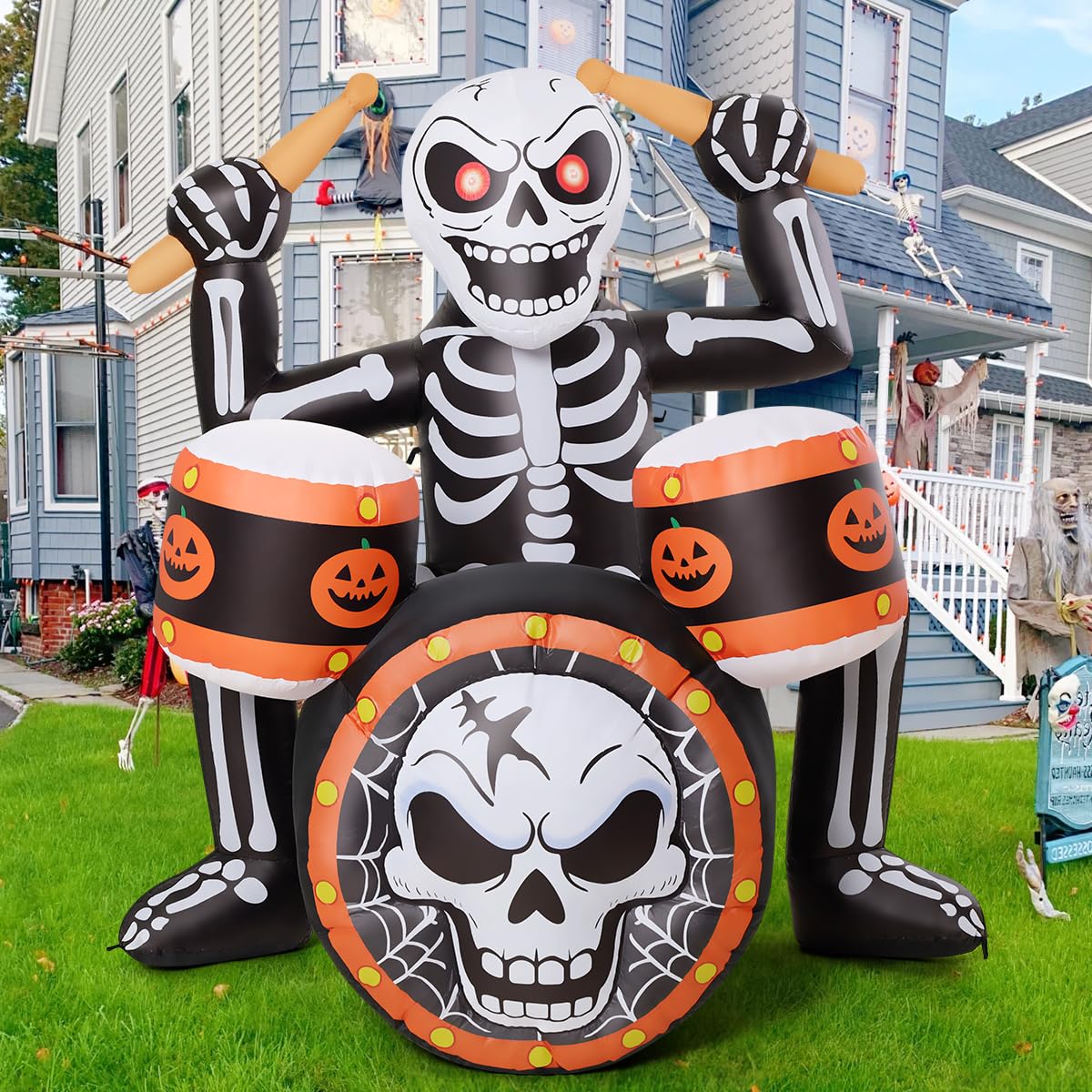 COMIN inflatable skeleton in garden with LED lighting