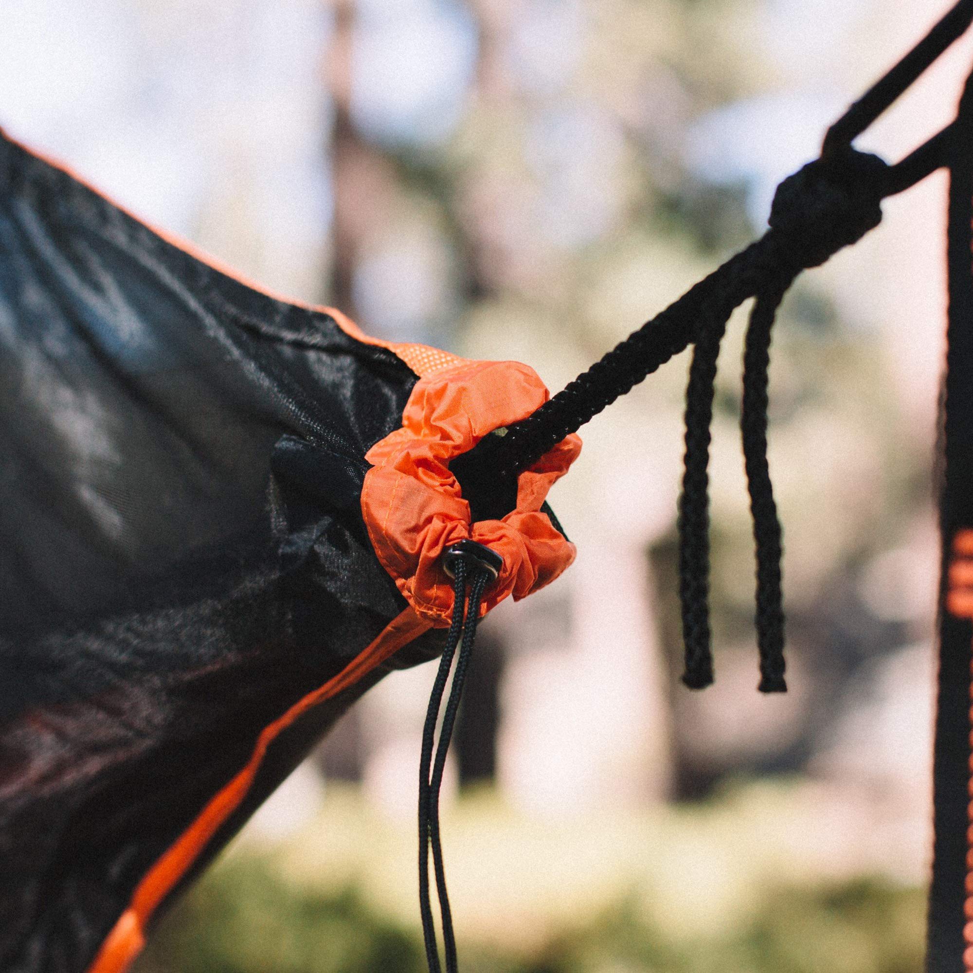 Compact carry bag for the hammock bug net