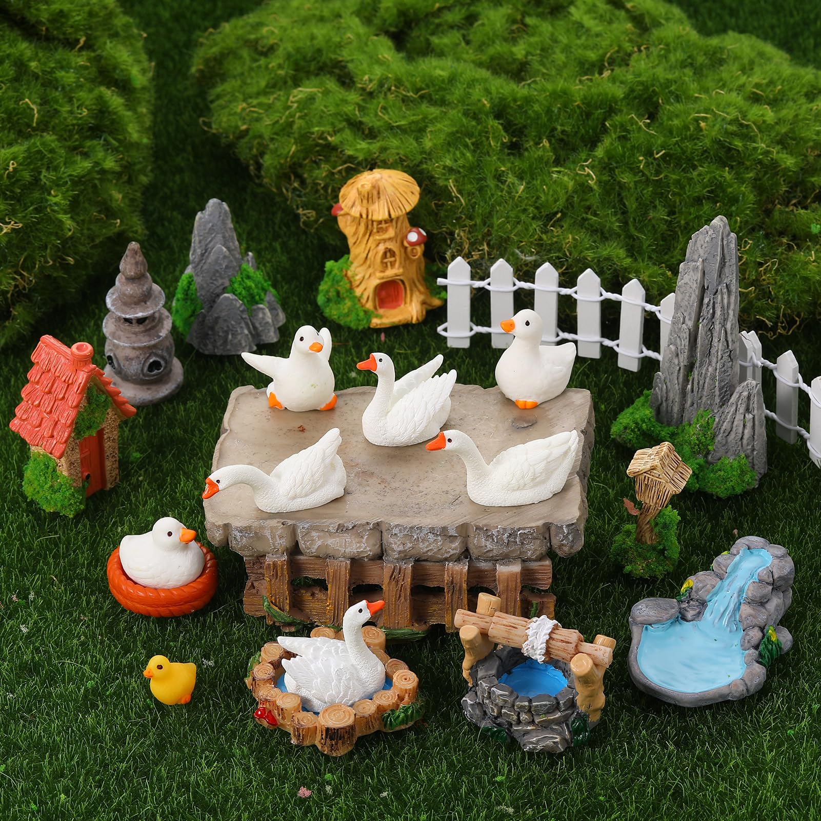 Complete fairy garden scene with GGSTDDUP accessories