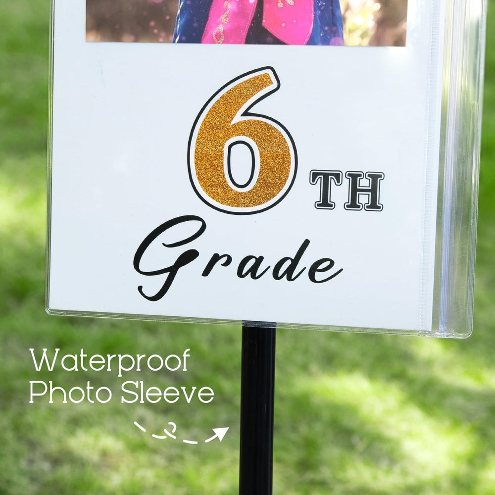 Complete kit of graduation yard signs with stakes and clips
