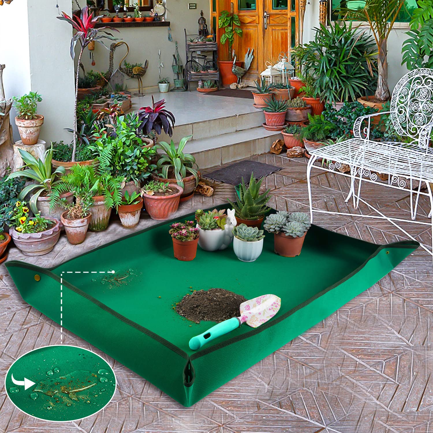 Copper buckles on the corners of the potting mat