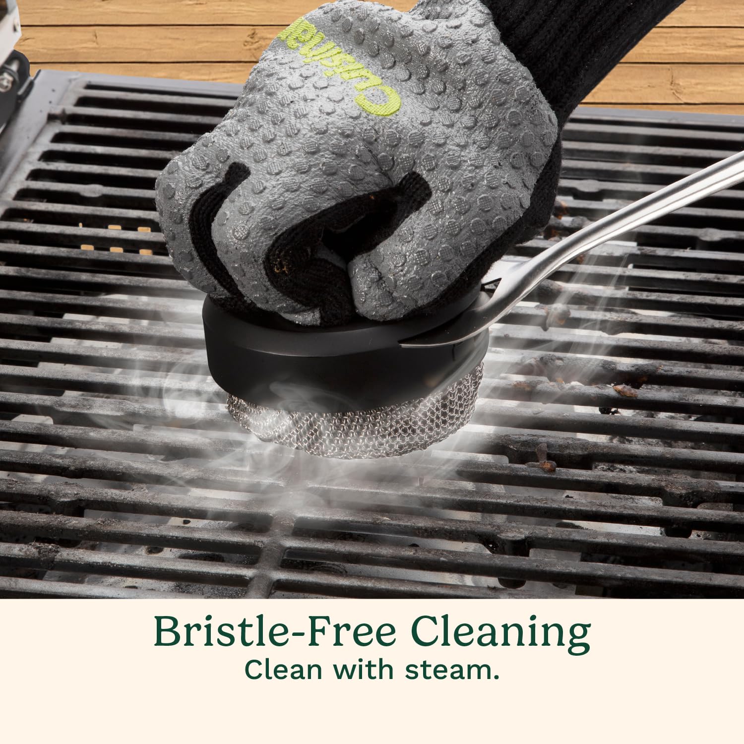 Cuisinart Chainmail Grill Cleaner side view with ergonomic handle