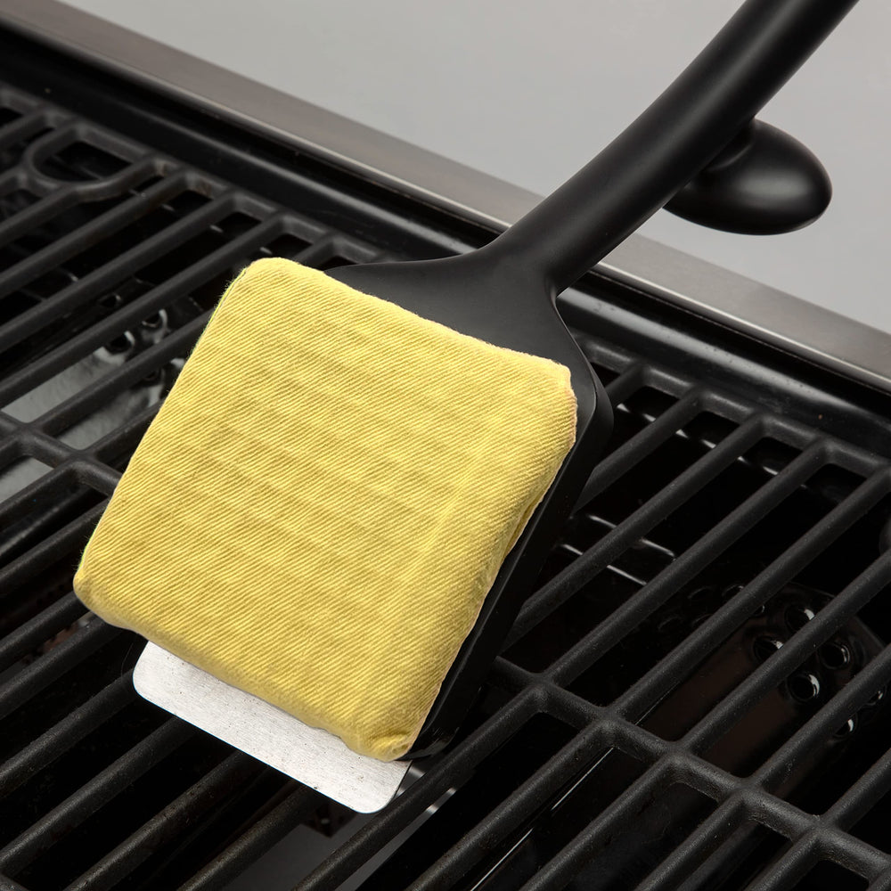 Cuisinart Grill Renew Brush Head in packaging