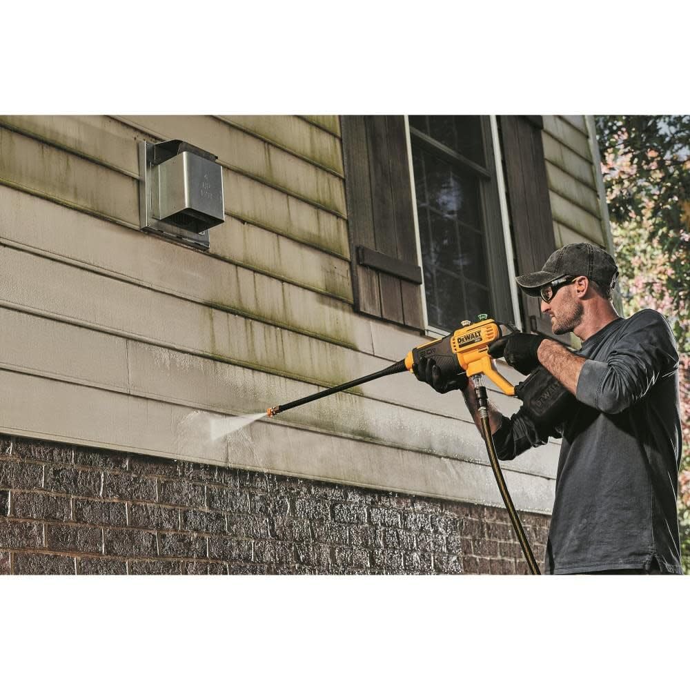 DEWALT Cordless Pressure Washer DCPW550B packaging