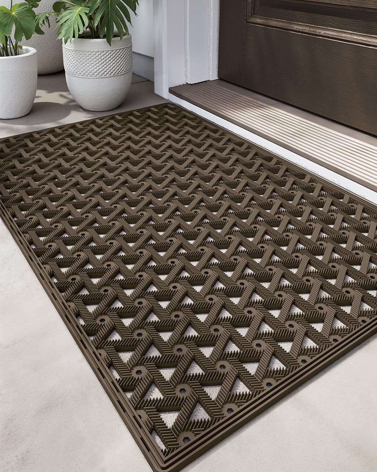 DEXI Front Door Mat Brown 19x30 front view