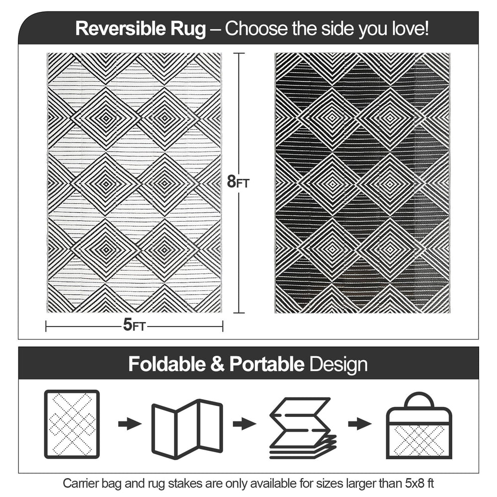 DiiKoo outdoor rug folded with carry bag for easy transport