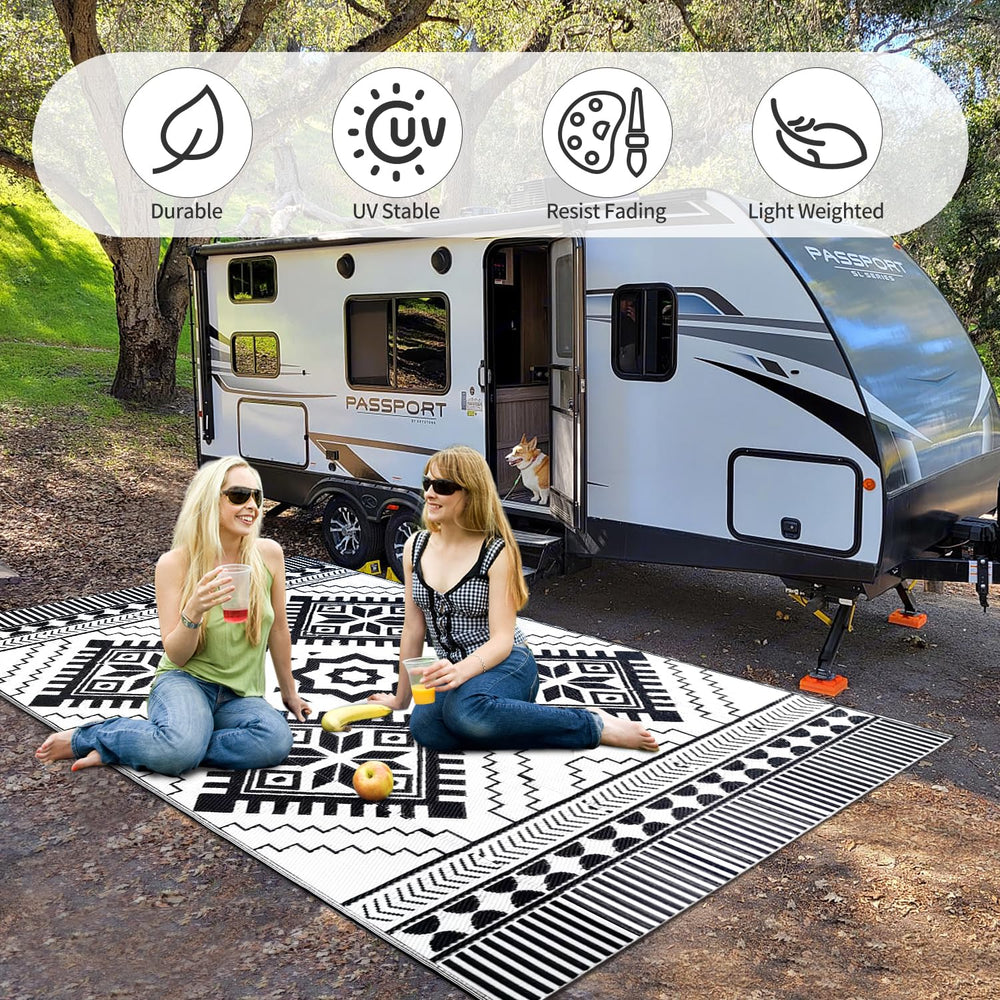 DiiKoo Outdoor Rug showing waterproof surface and texture