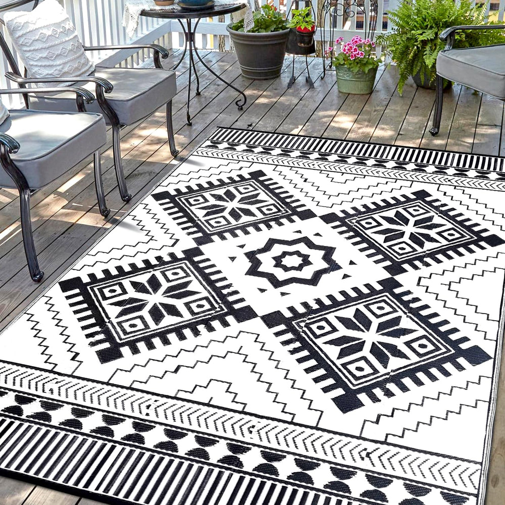 DiiKoo Waterproof Outdoor Rug 8x10ft front view, black and white geometric design