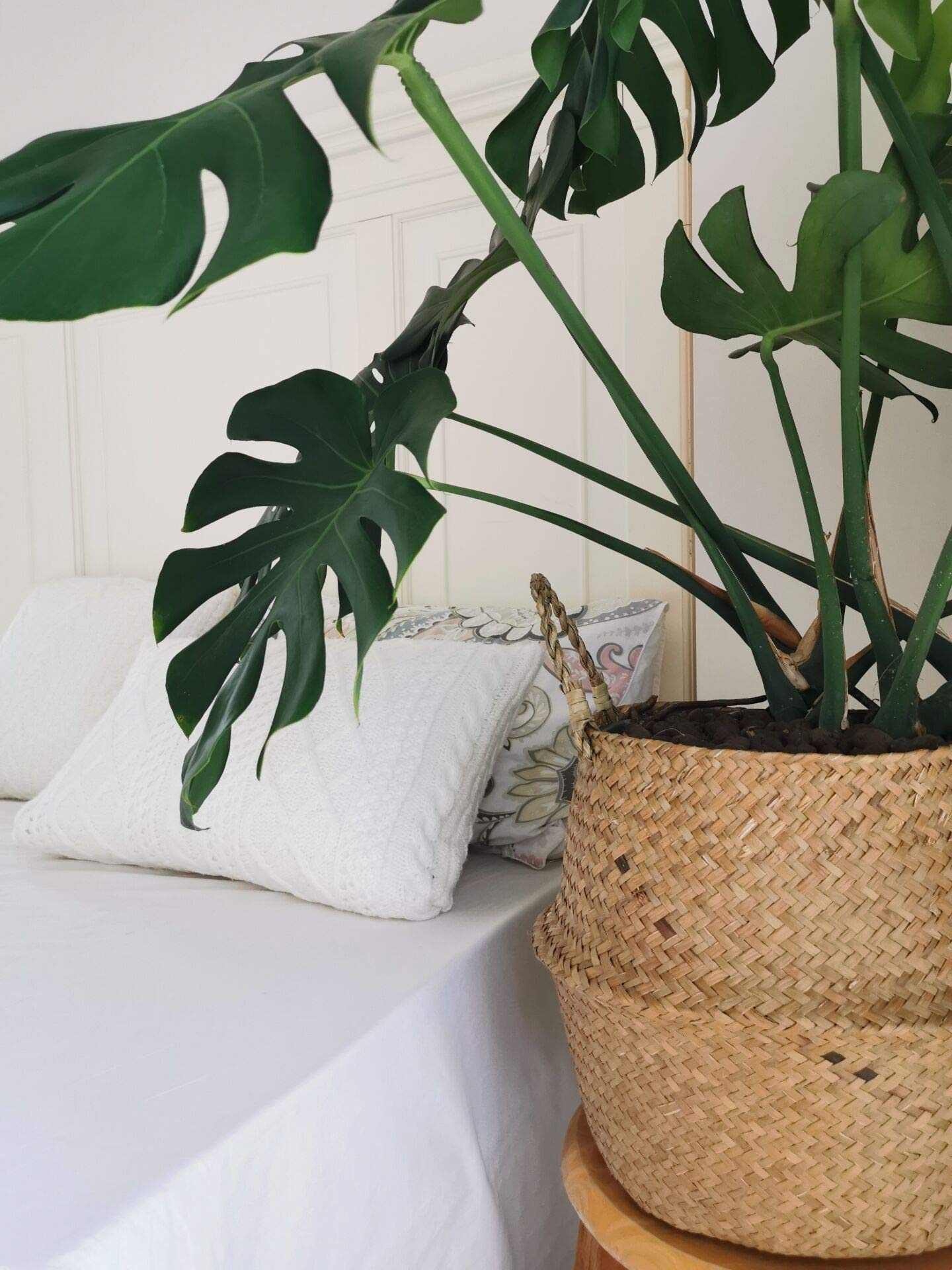 DOKOT Seagrass Plant Basket filled with laundry