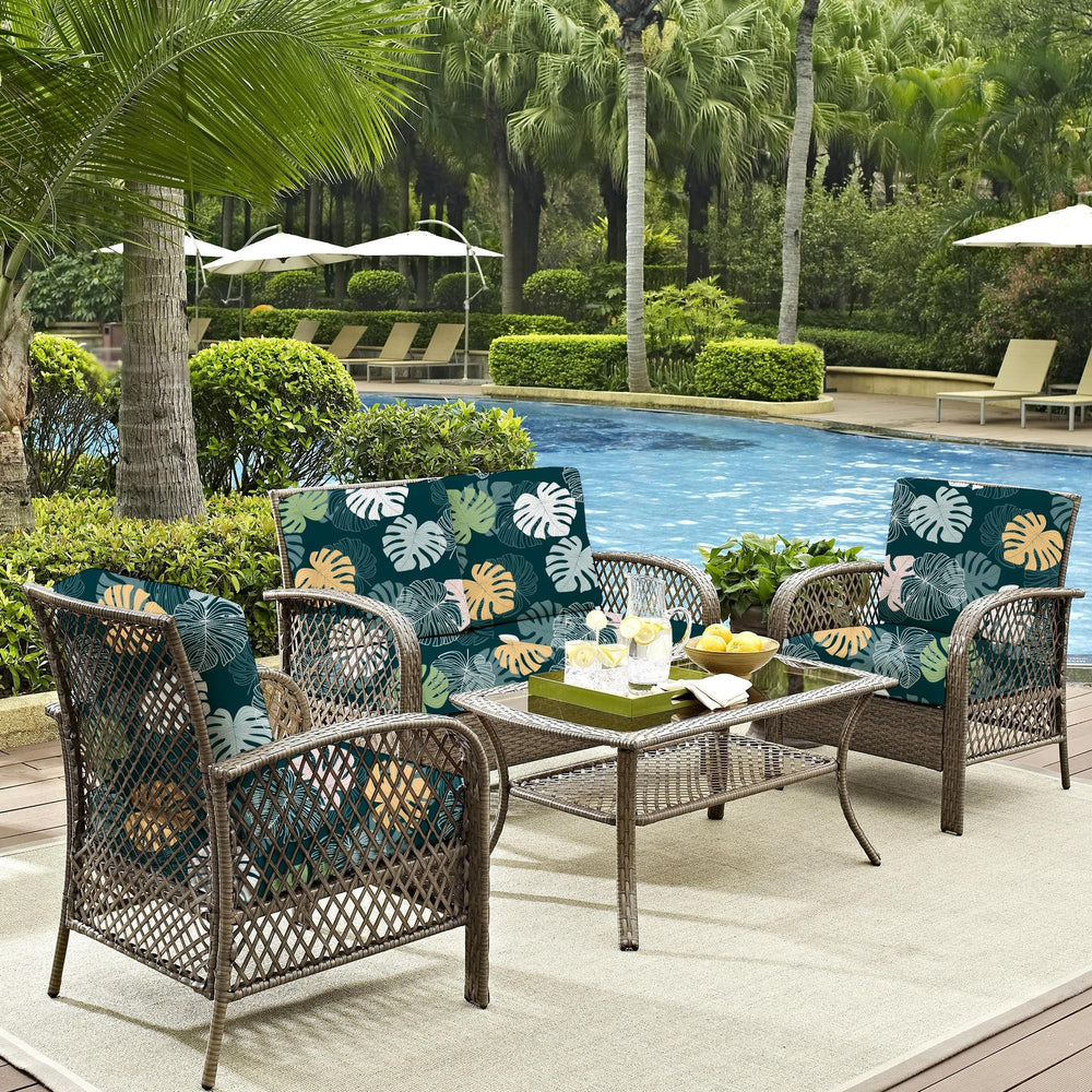 DREAHOTEXTIL cushion covers displayed in a garden setting
