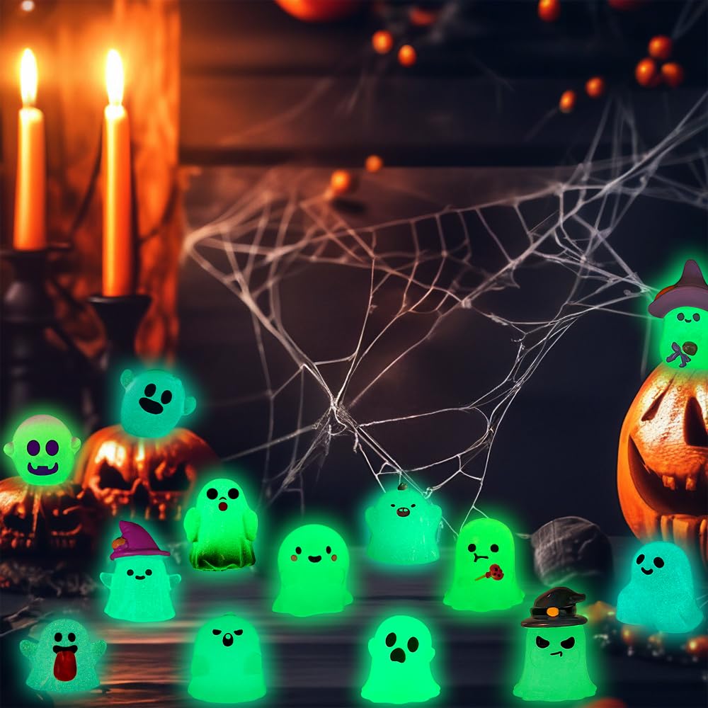 DULEFUN Halloween ghost figures displayed on a shelf