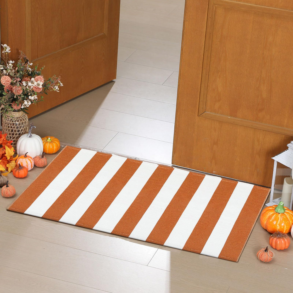 Duraaamo rug in front of a door with fall scenery