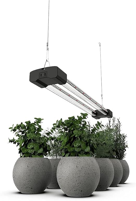 DYMOND Grow Light 2 FT black side view