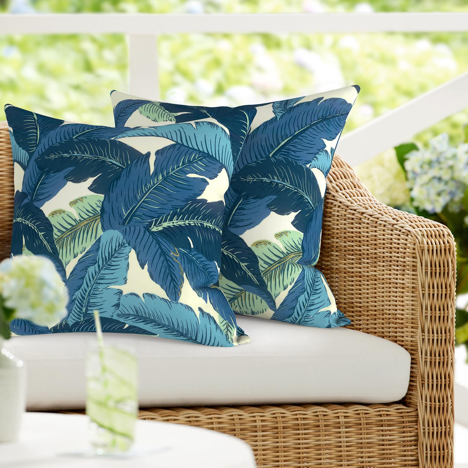 DYTXIII 18x18 outdoor pillow cover in Swaying Palms Blue