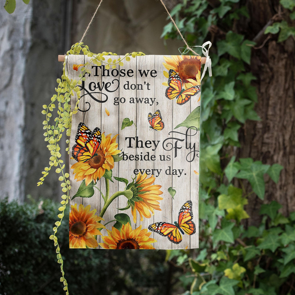 DZGlobal Monarch Butterfly garden flag packaging