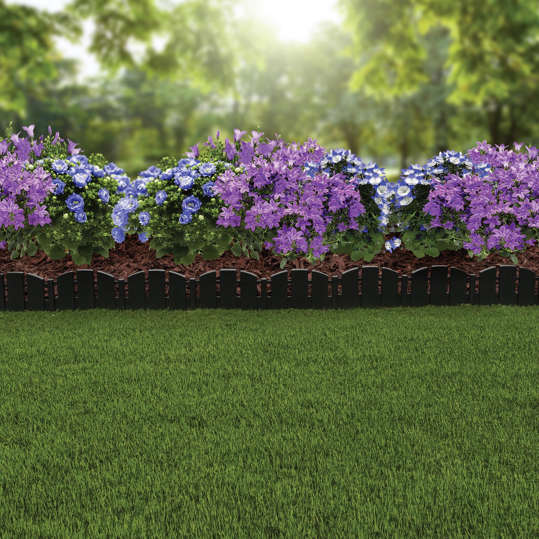 EasyFlex edging installed to retain soil in landscaping