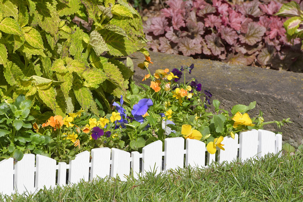 EasyFlex No-Dig Landscape Edging Kit components overview