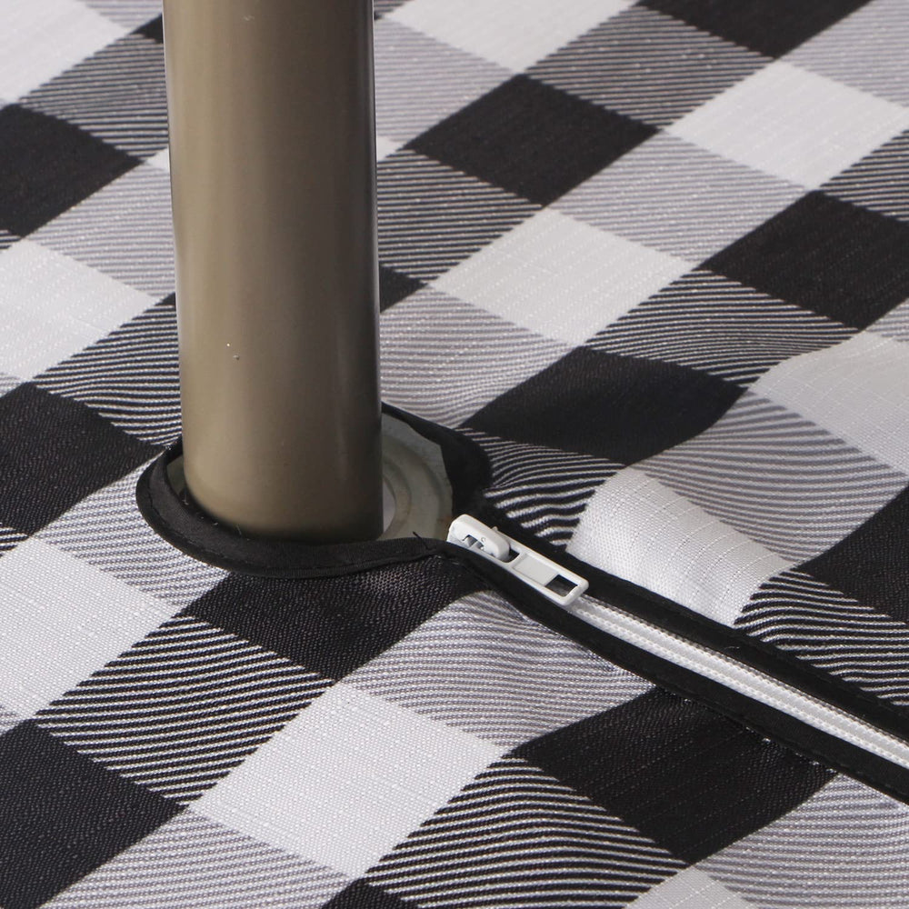 EHouseHome tablecloth showing water-resistant features