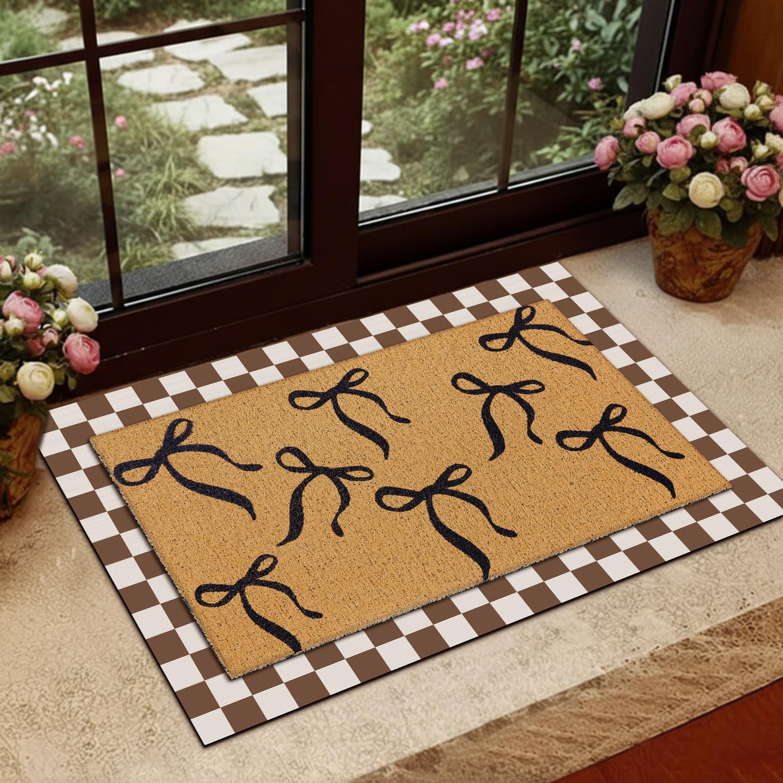 Elegant design of Tinideya doormat set with white brown color