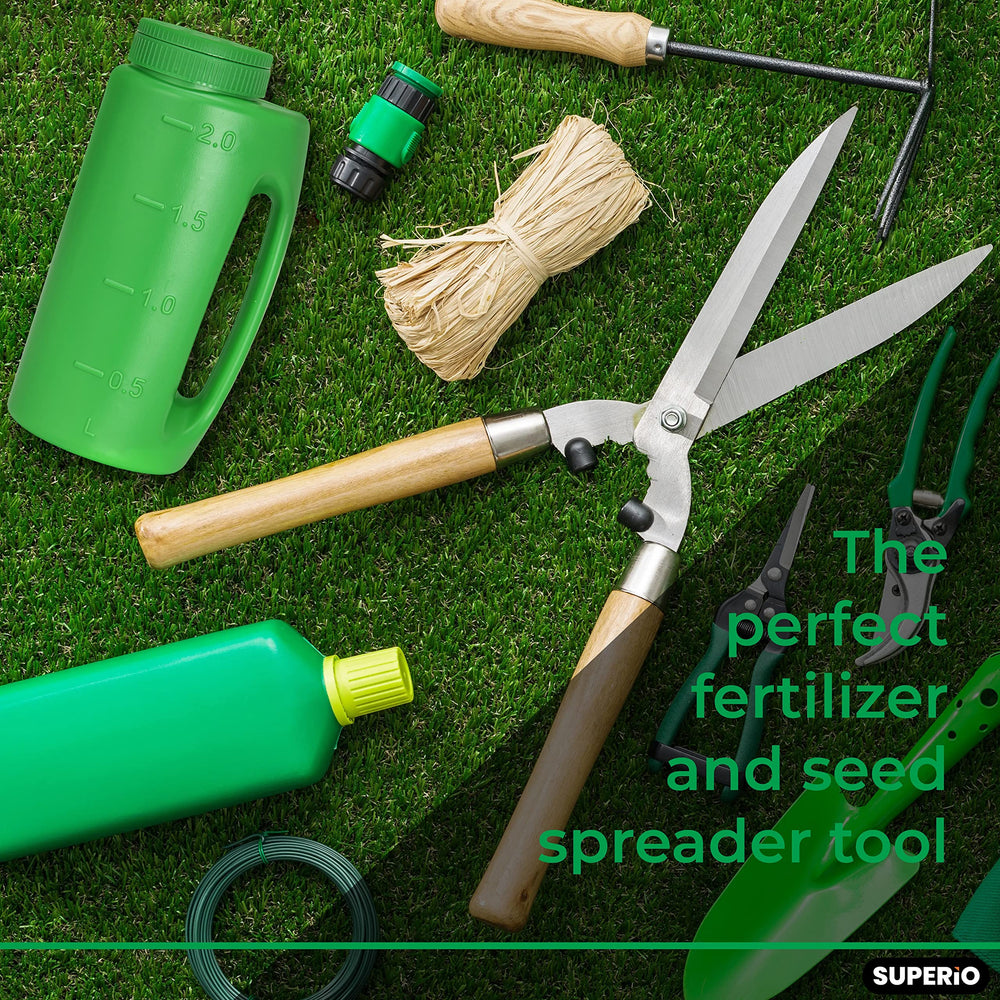 Ergonomic handle of Superio Lawn Seed Spreader