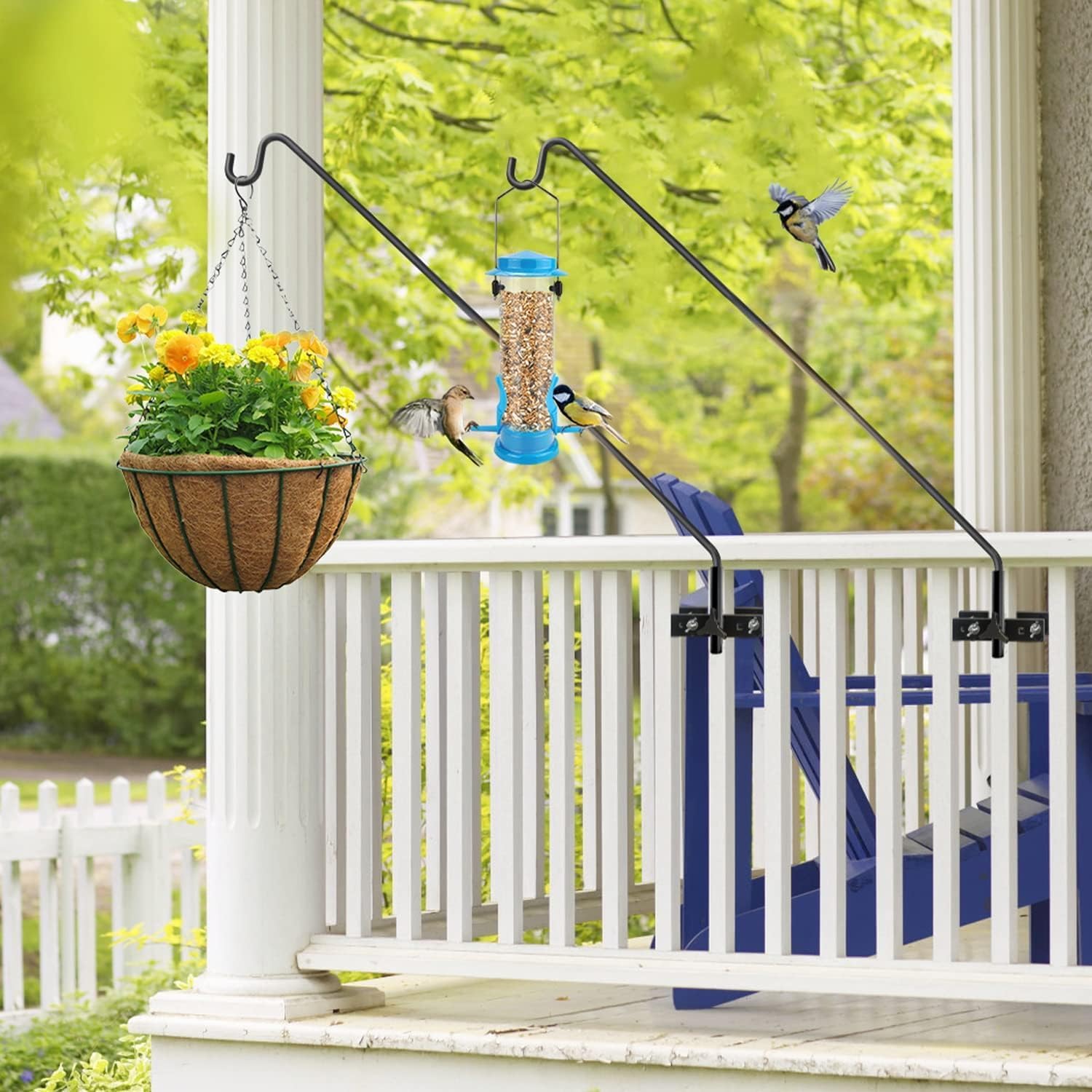 ERYTLLY rail hooks set displayed outdoors